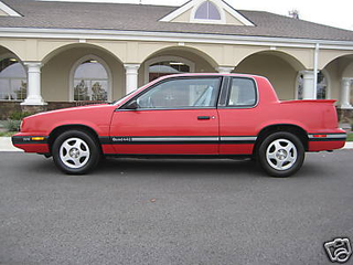 Illustration for article titled Nice Price Or Crack Pipe: The $8,500 1991 Olds Cutlass Calais Quad 442?